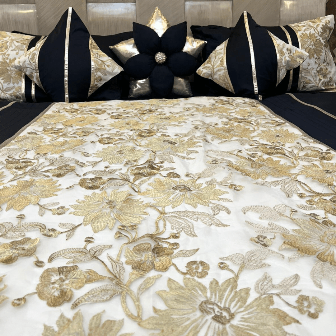 Embroridered Comforter Set