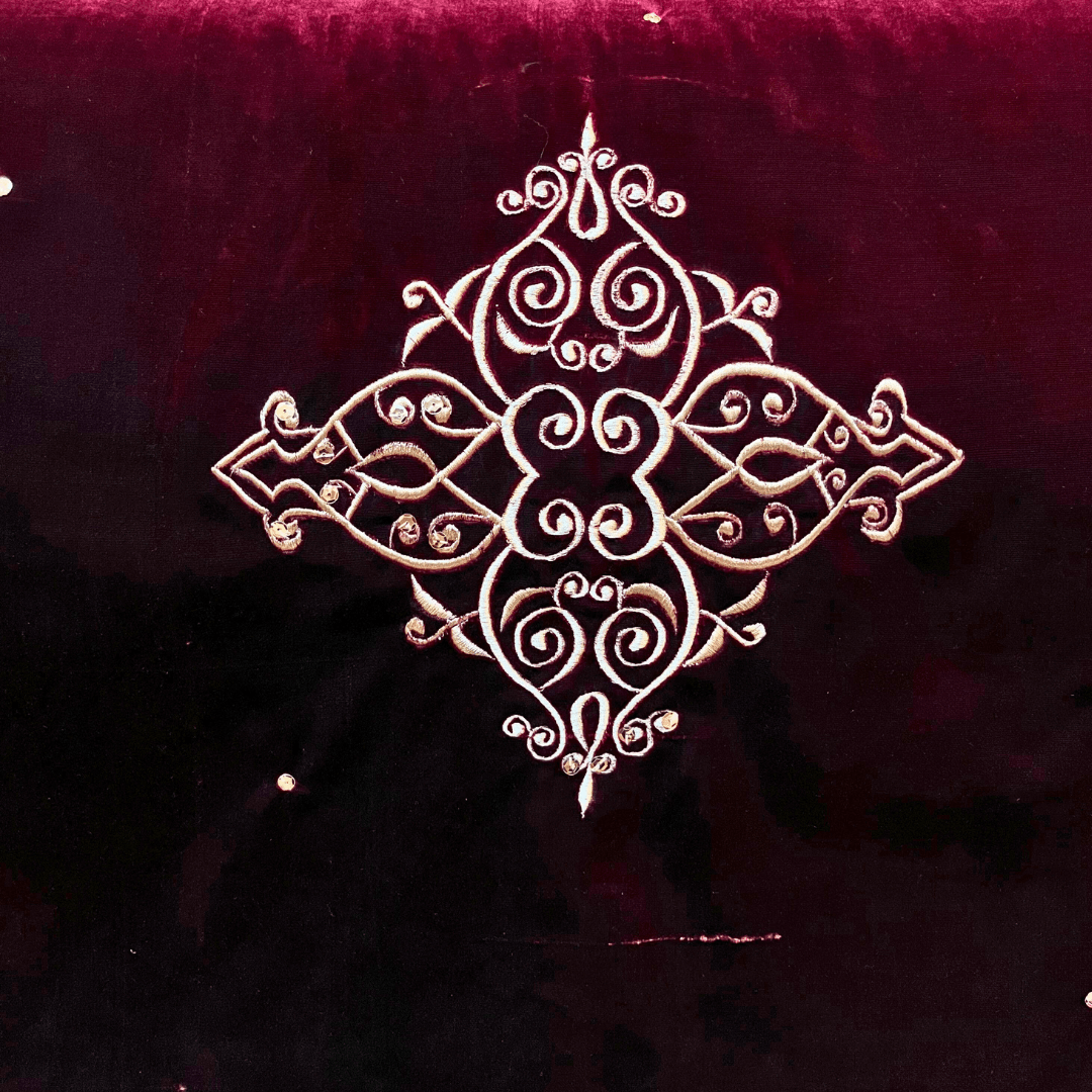 Velvet Bridal Set with Comforter