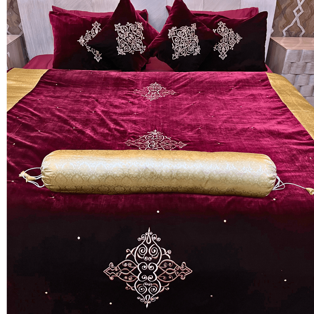 Velvet Bridal Set with Comforter