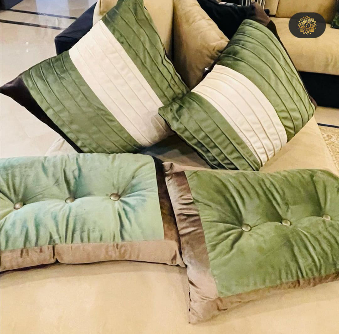 Comforter set (velvet stuff)