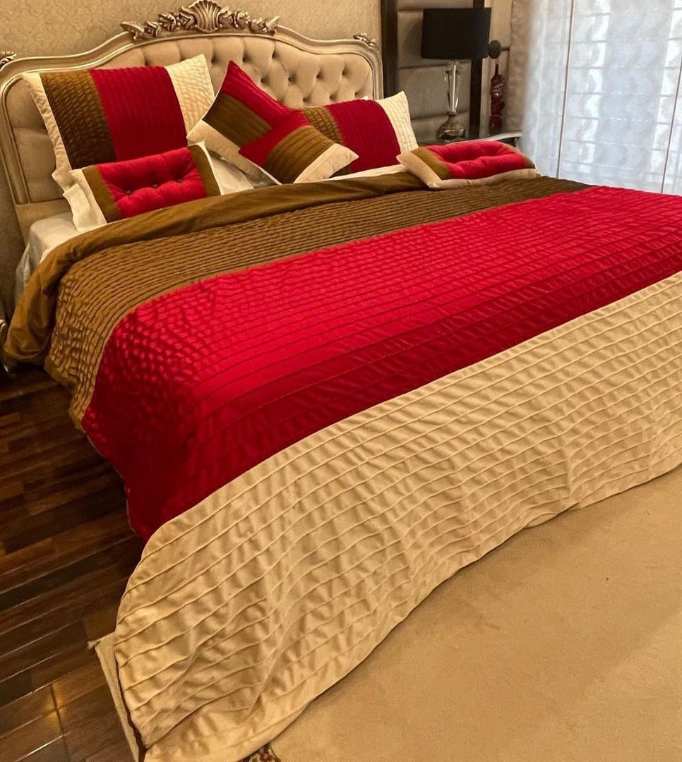 Comforter set (velvet stuff)