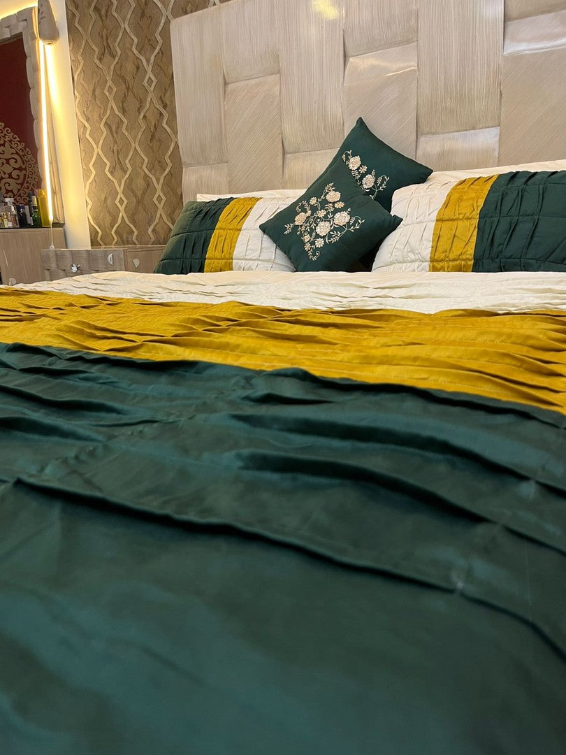 Pleated Summer Comfortor Set 8 Pcs