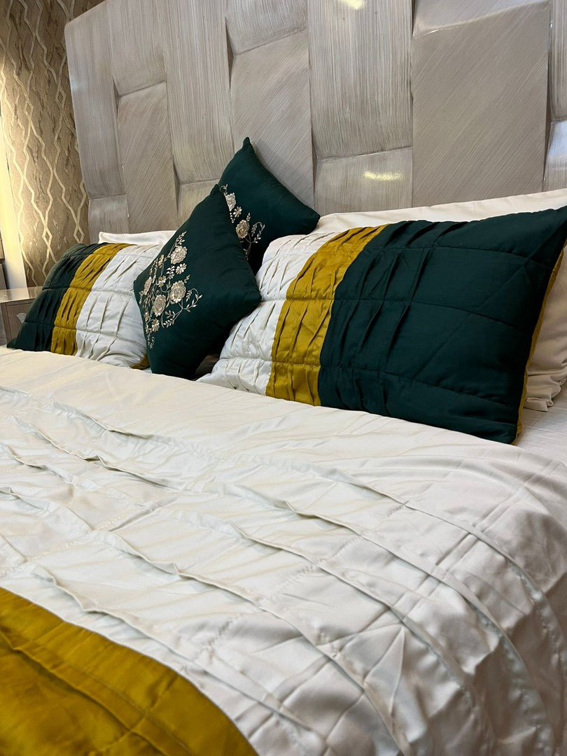 Pleated Summer Comfortor Set 8 Pcs