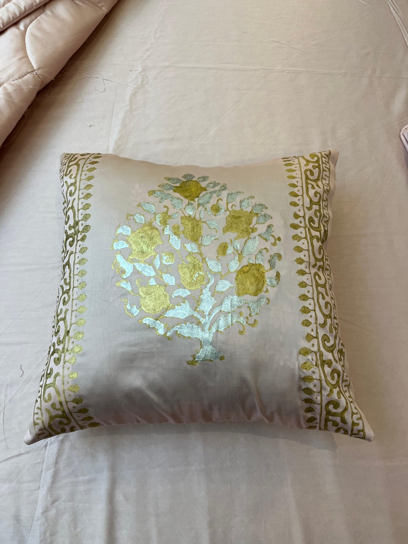 Block Printed Comfortor Set 8 Pcs