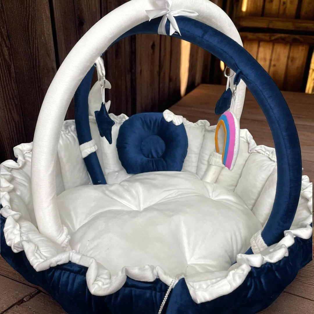 Baby Round Snuggle