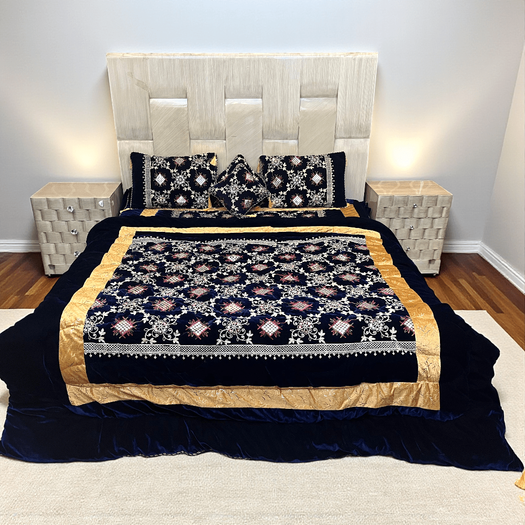 Velvet Quilt BedSheet Sets