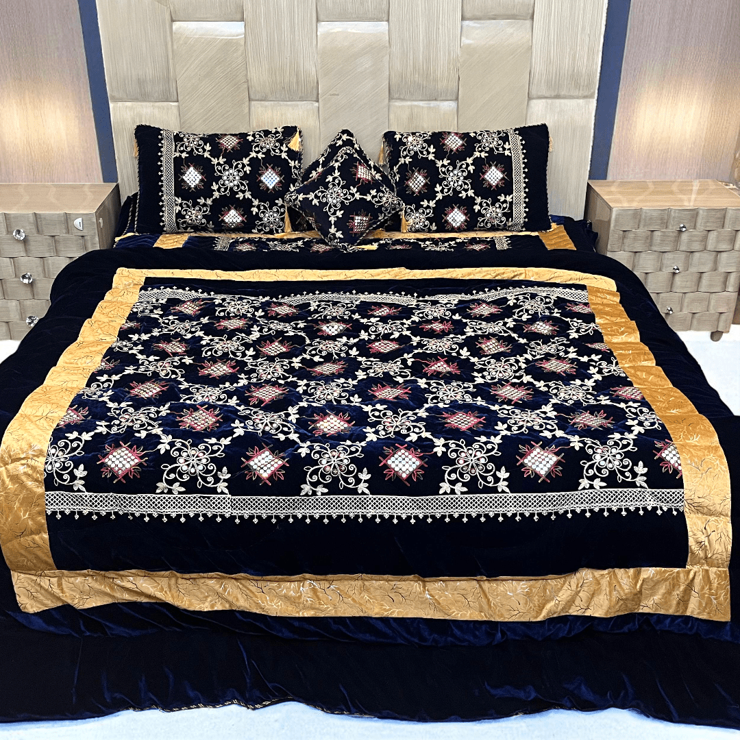 Velvet Quilt BedSheet Sets