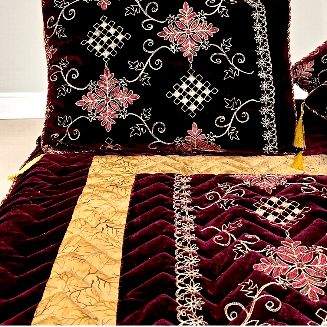 Velvet Quilt BedSheet Set