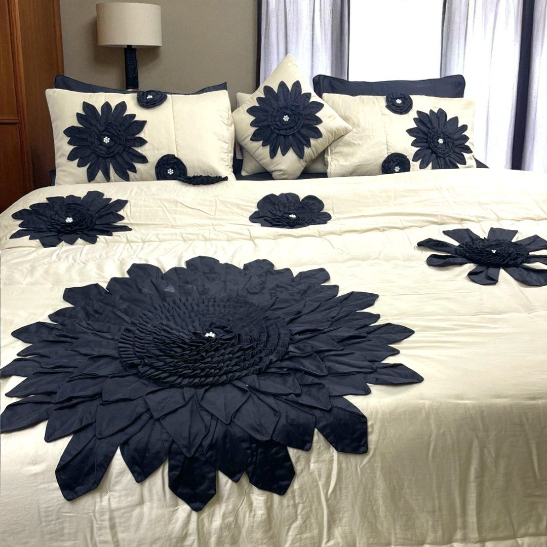 Petal work Comforter Set