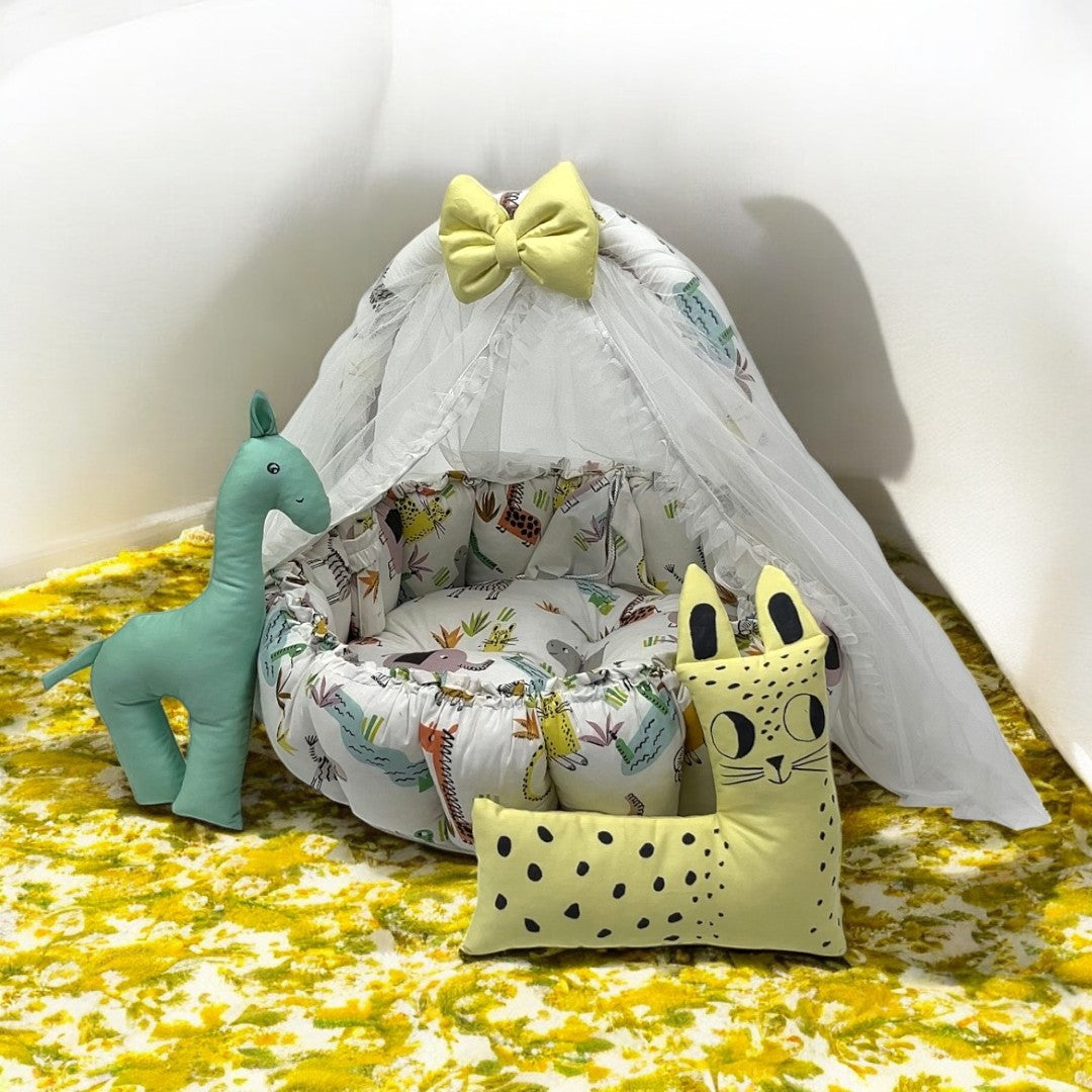 Jungle Snuggle Bed
