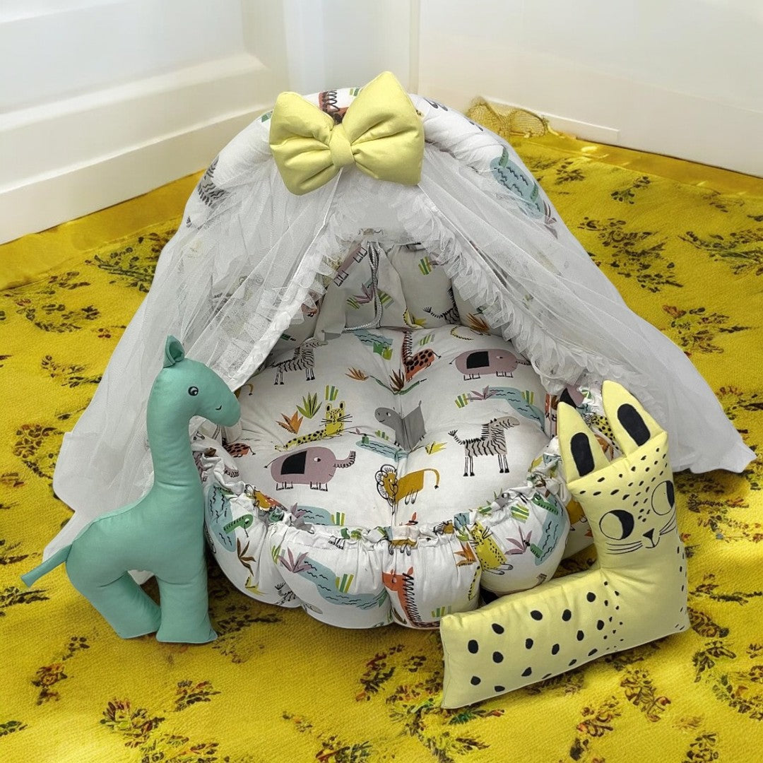 Jungle Snuggle Bed