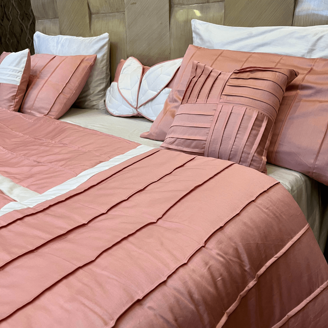 Applique Comforter 8 pcs