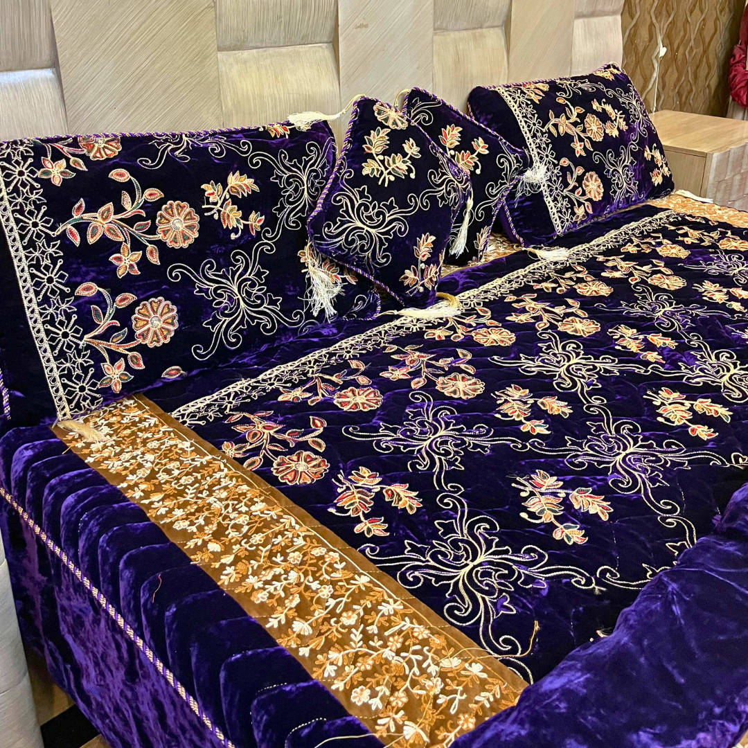 Embroidered Comforter Set