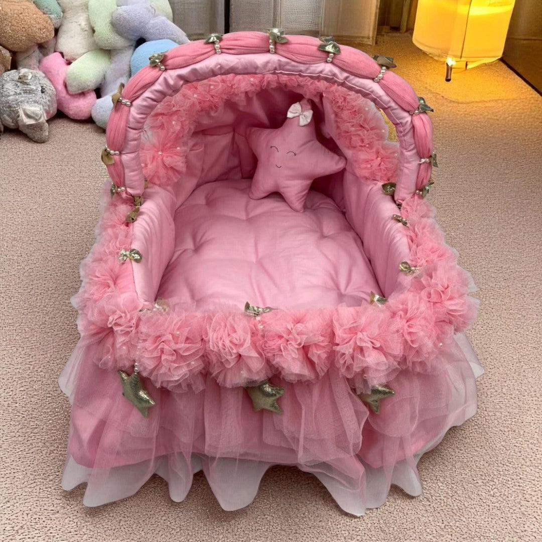 Pom Pom Baby Bassinet