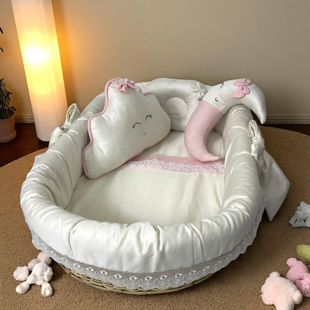 Baby Snuggle Cane Basket