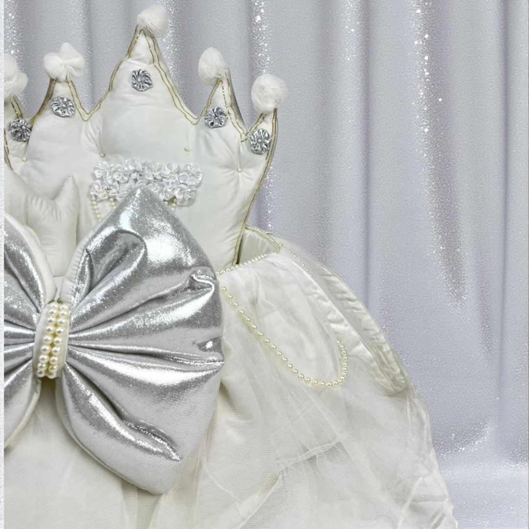 Crown Baby Bassinet