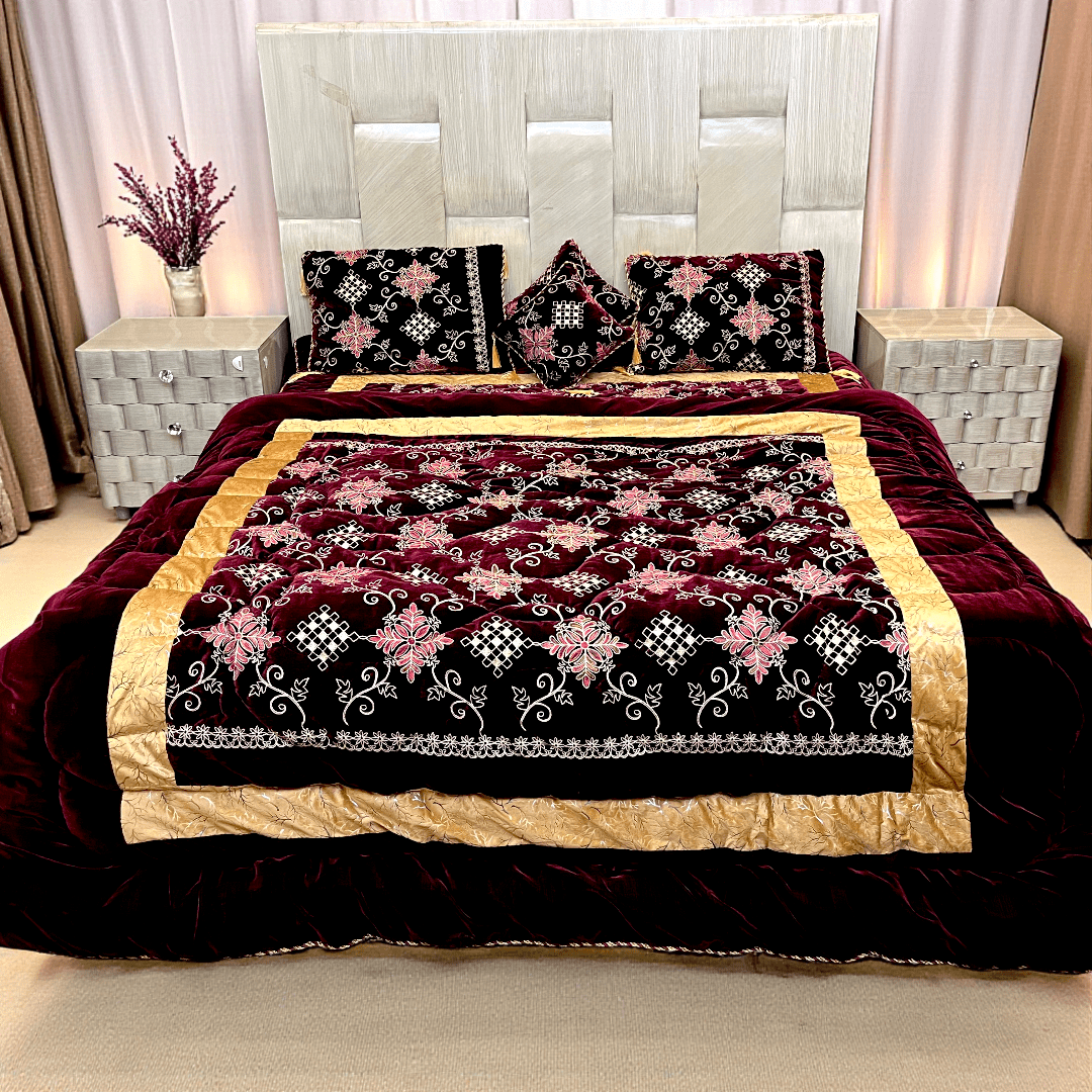 Velvet Quilt BedSheet Set