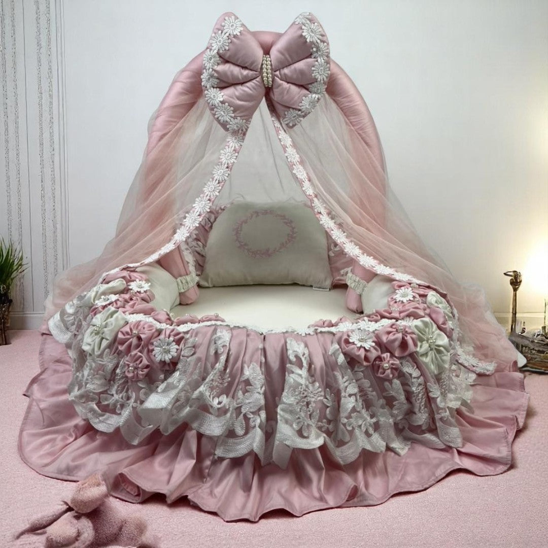 Floral Baby Bassinet