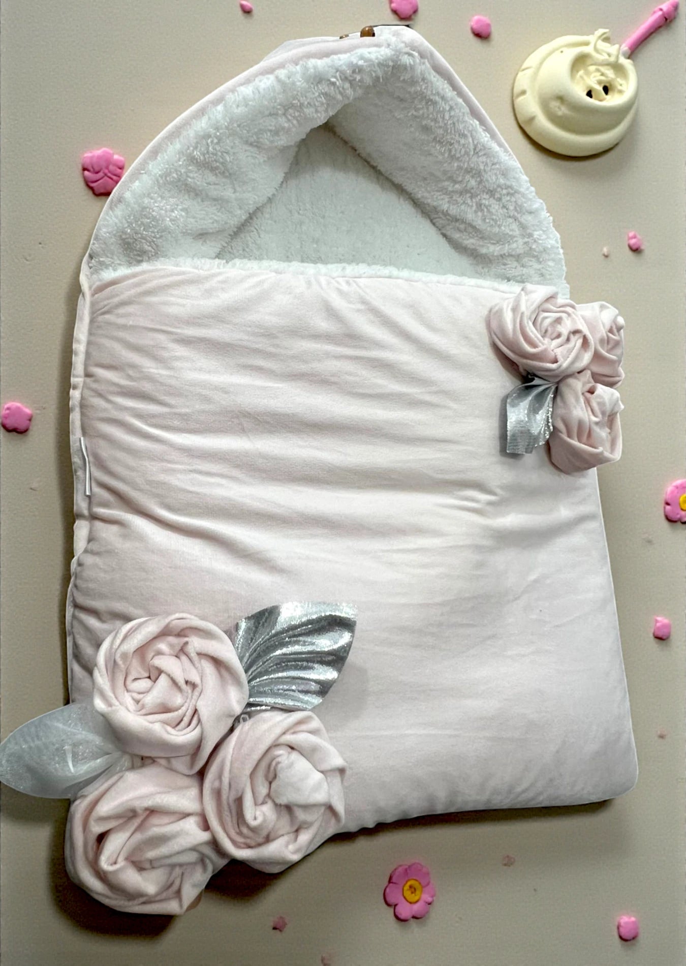 Warm Inner Carry Nest