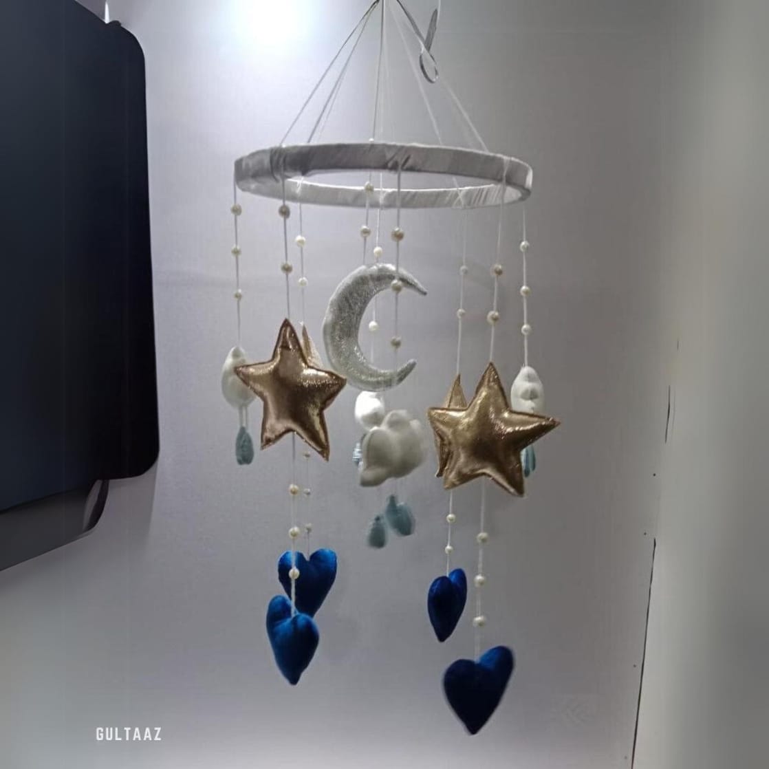 Crib Hangings