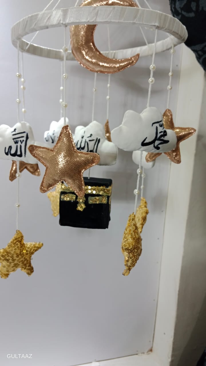 Crib Hangings